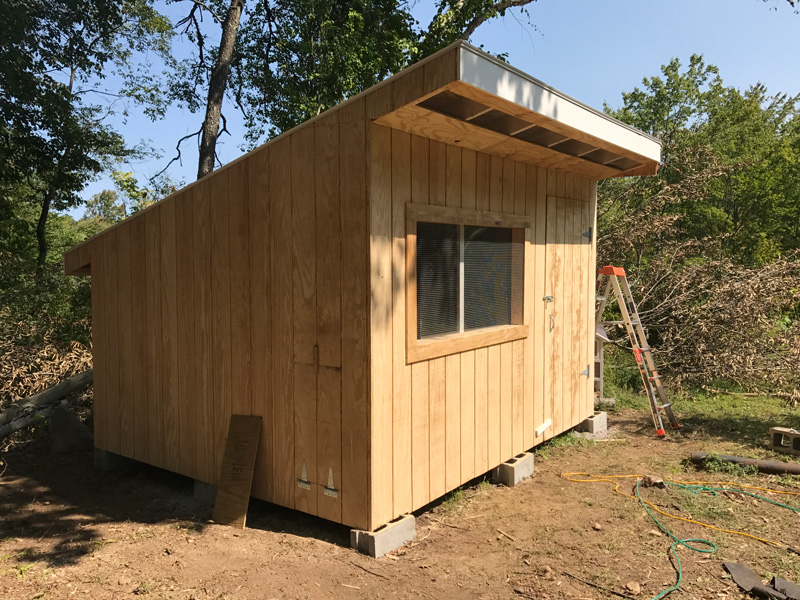 chicken coop details 1
